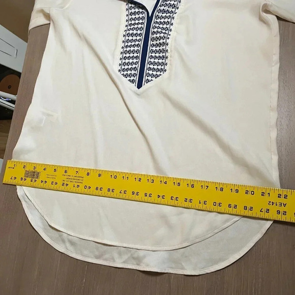 Women’s Ann Taylor Long Sleeve Shirt Size Medium - Picture 6 of 8